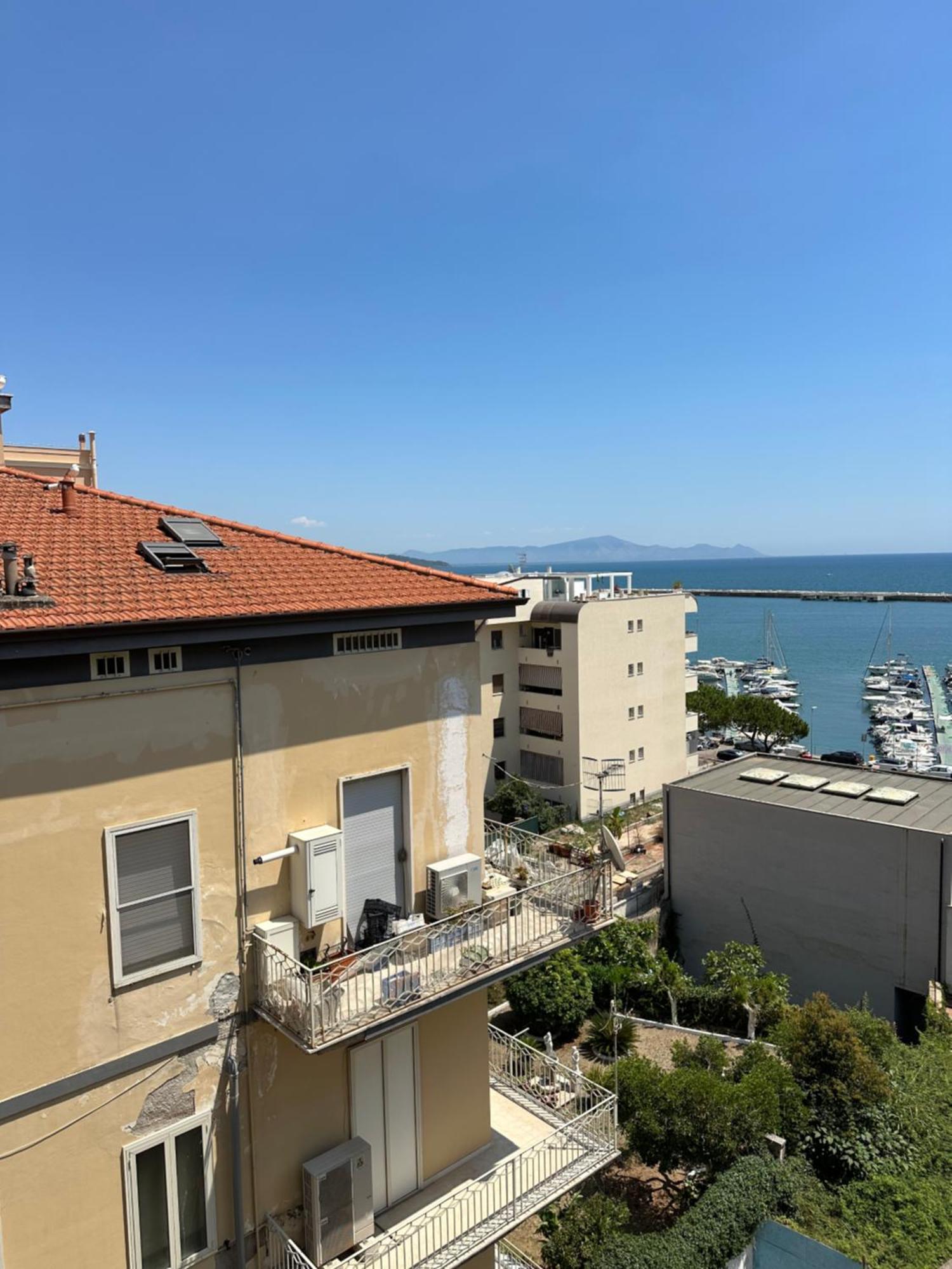 Luxury Suite Vitruvio 55 Formia Luaran gambar