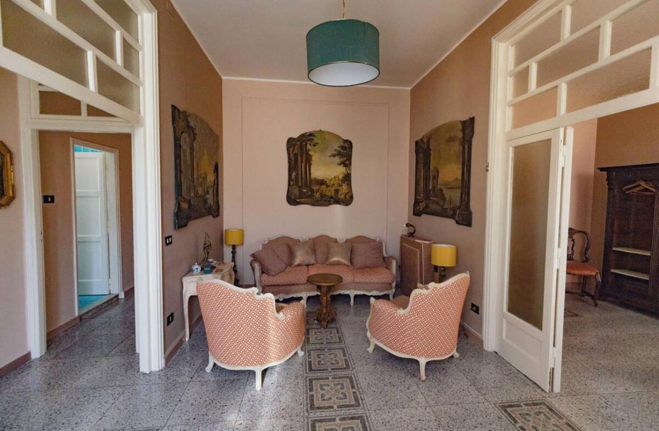 Luxury Suite Vitruvio 55 Formia Luaran gambar